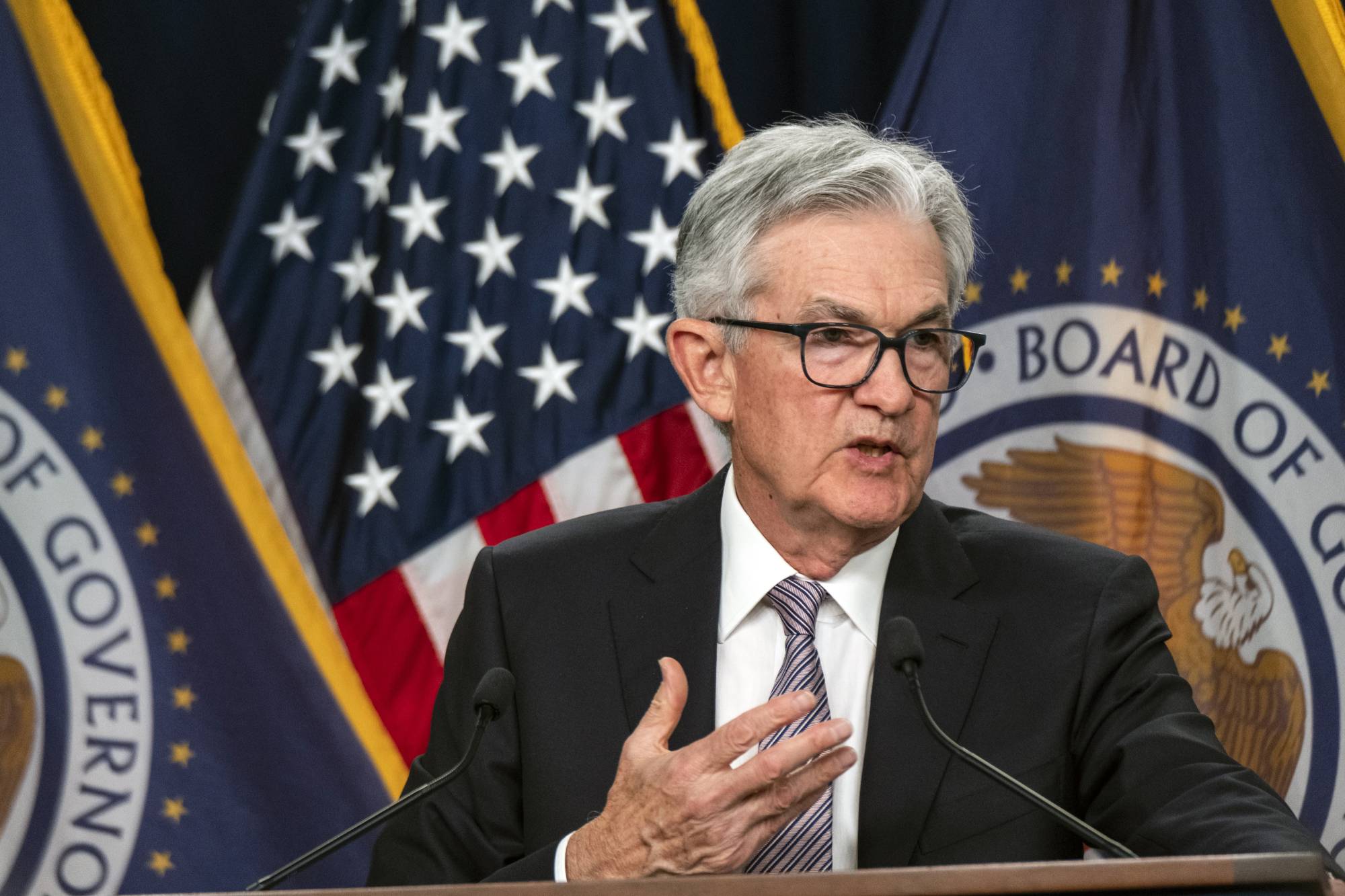 Market update: gold price jumps hurdles ahead of Fed and despite a USD rally.