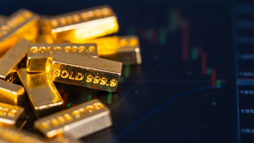 Gold price down more than 2%, correction has just begun, but analysts see a buying opportunity