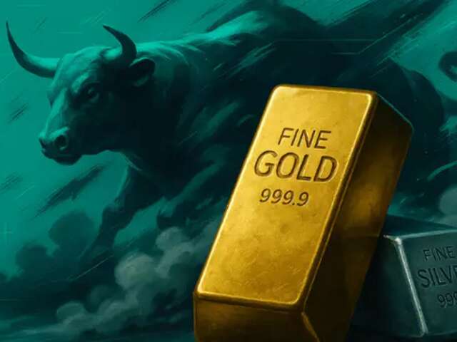 Gold (XAUUSD) & Silver Price Forecast: Fed Cuts vs Powell’s Caution Shape Outlook