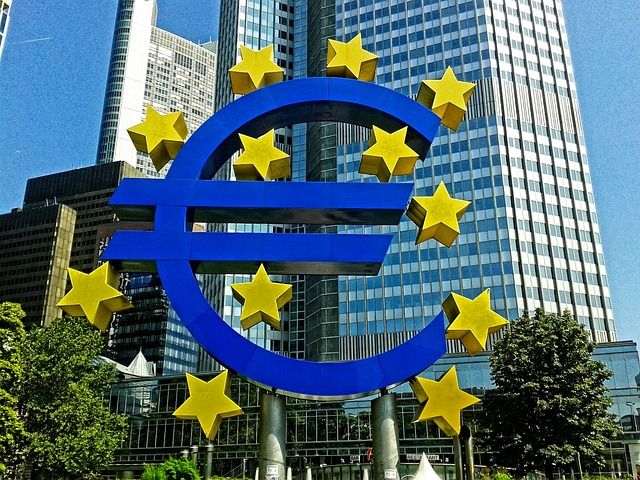 Gold holding gains against euro as ECB leaves rates unchanged