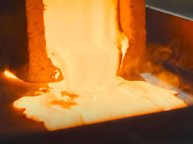 Gold Price Slips as Rising Yields and Profit-Taking Pressure Bulls