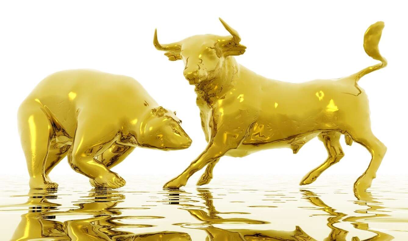 Gold Breaks Above $4,600 to Set New Record as Banks Target $5,000