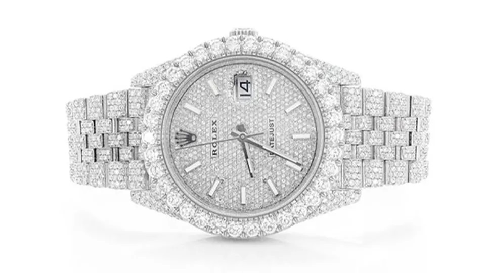 Platinum Jewellery Demand Rises as Gold Prices Soar