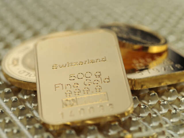 Gold price poised for new records as buyers return to the fray