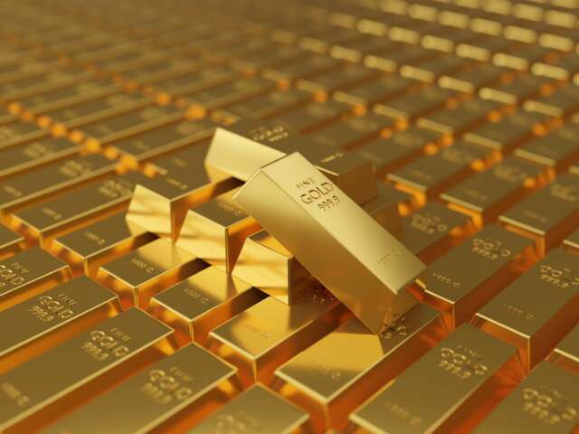 Gold Finds Support as Softer U.S. Producer Inflation Fuels Rate Cut Expectations