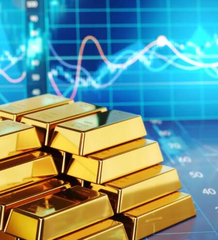 Gold Holds in Tight Range as Markets Await Central Bank Signals
