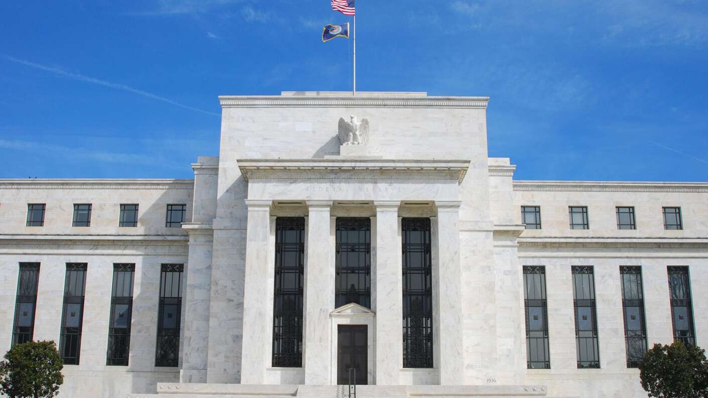Gold Price Forecast Fed Signals and Iran Talks