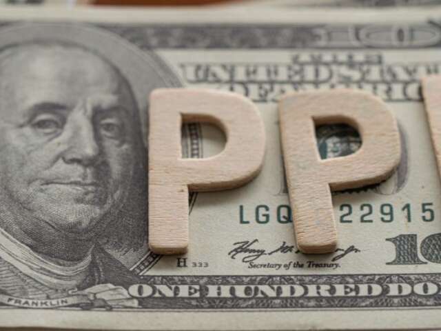 Gold prices touch session lows a producer inflation heats